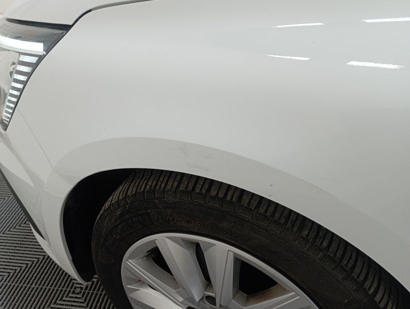 RENAULT MEGANE IV BERLINE 2021 - Photo n°12