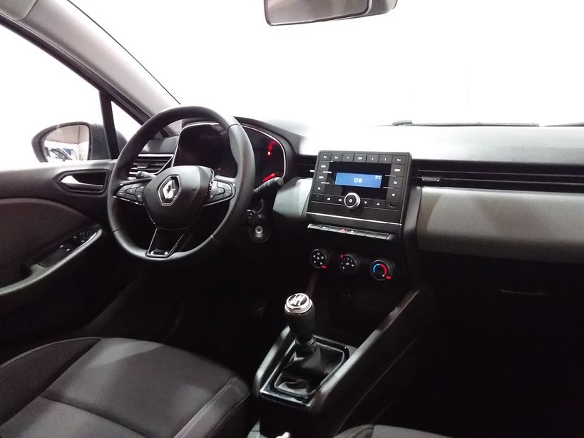 RENAULT CLIO V 2019 - Photo n°9