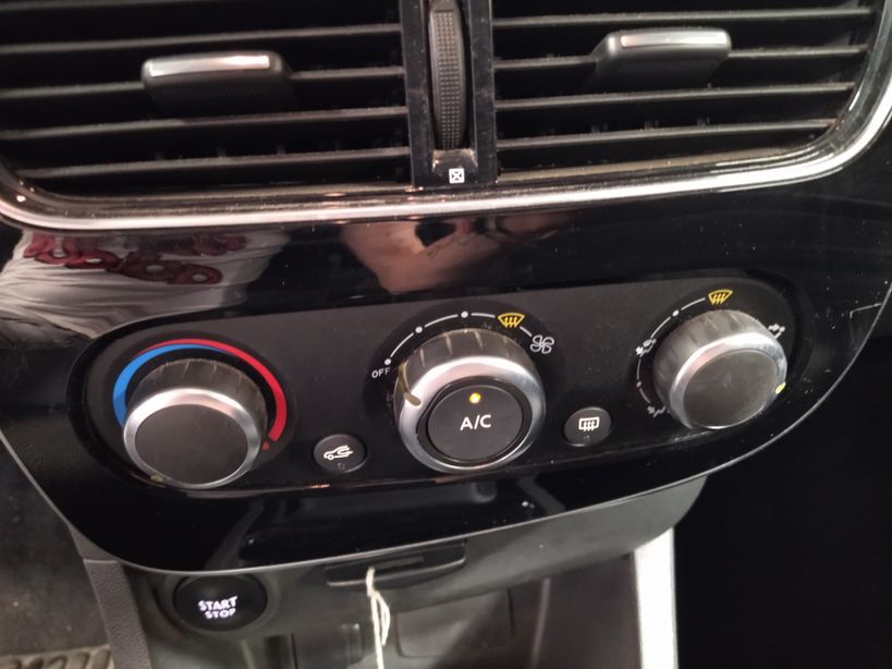 RENAULT CLIO IV ESTATE BUSINESS 2019 - Photo n°15
