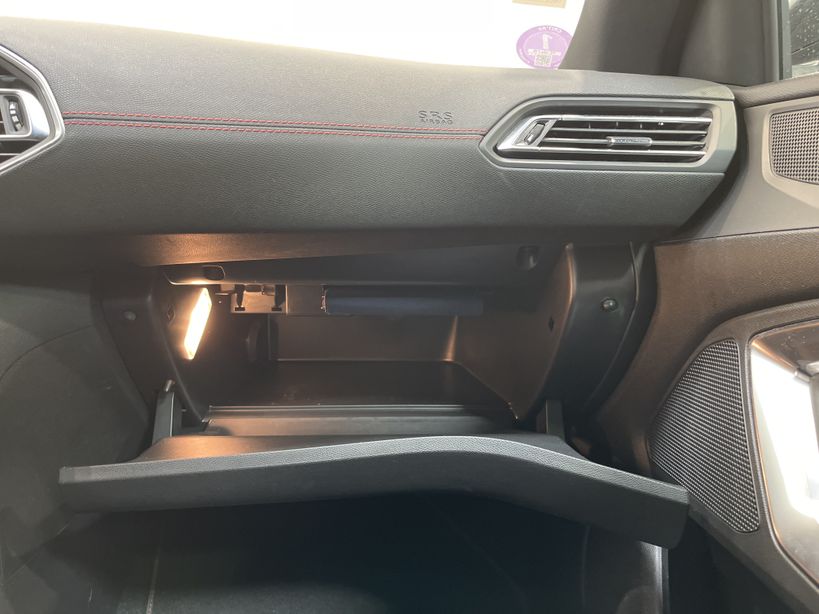 PEUGEOT 308 2019 - Photo n°25