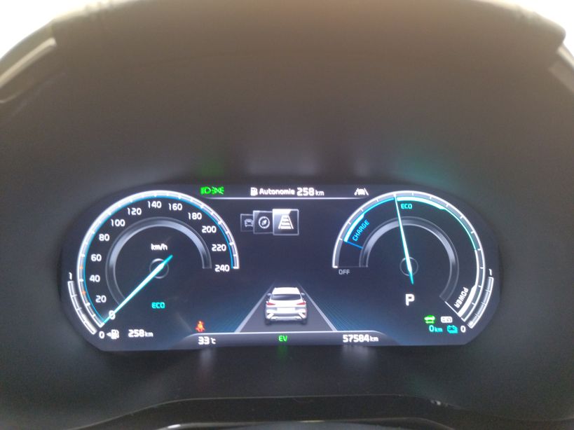 KIA XCEED HYBRIDE RECHARGEABLE 2021 - Photo n°11
