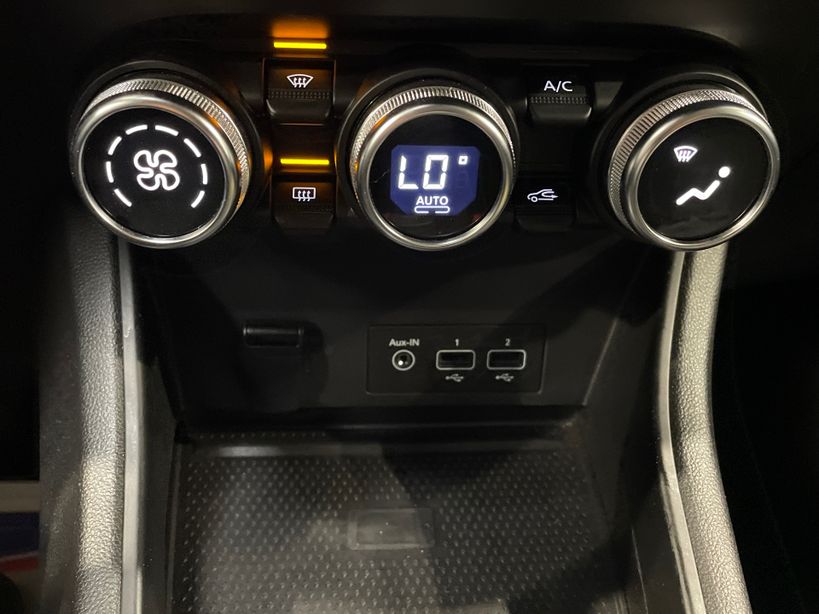 RENAULT CAPTUR 2022 - Photo n°18