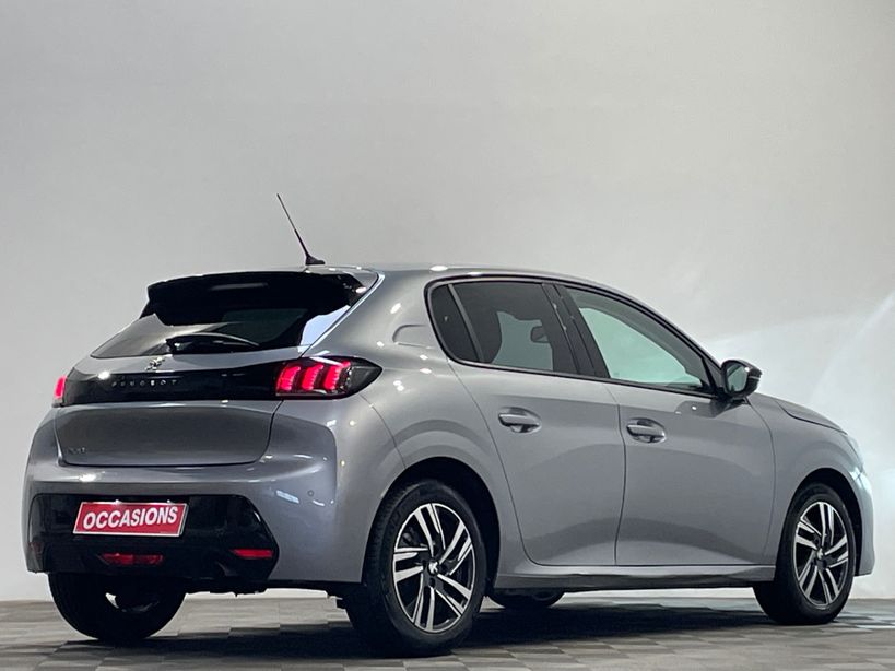 PEUGEOT 208 2023 - Photo n°3