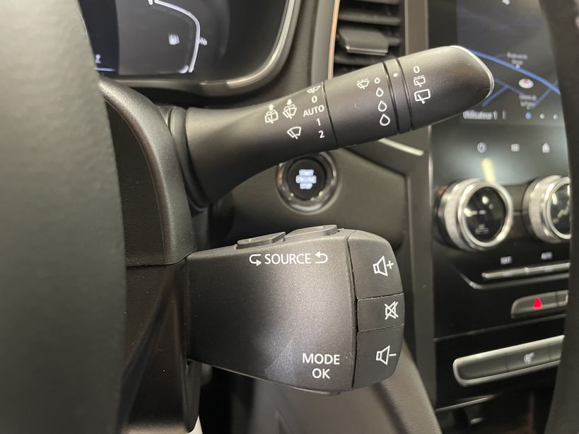 RENAULT MEGANE IV ESTATE 2021 - Photo n°21