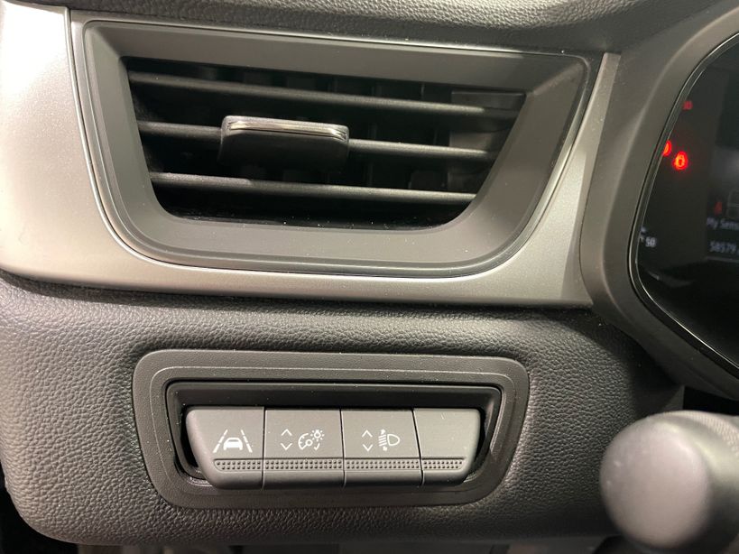 RENAULT CAPTUR 2023 - Photo n°31