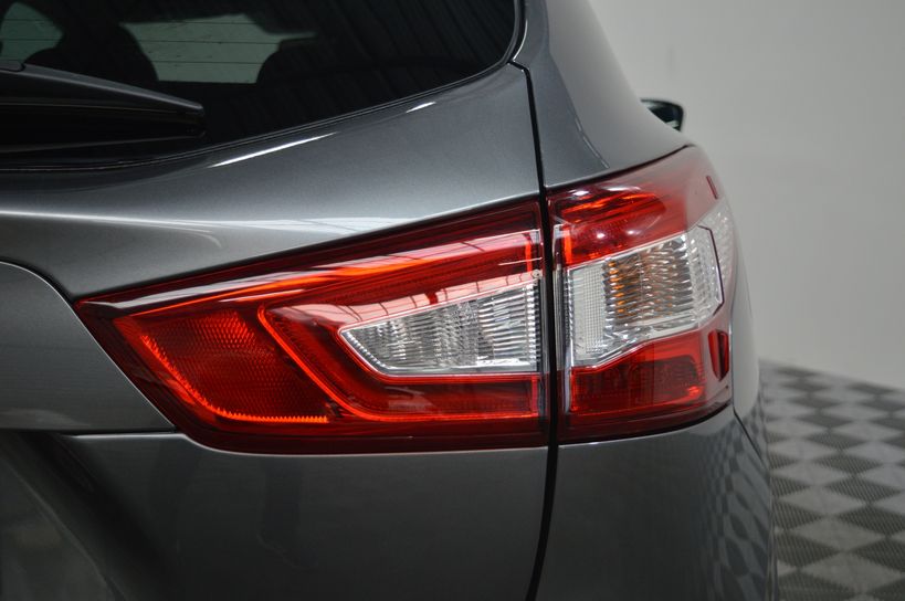 NISSAN QASHQAI 2015 - Photo n°7