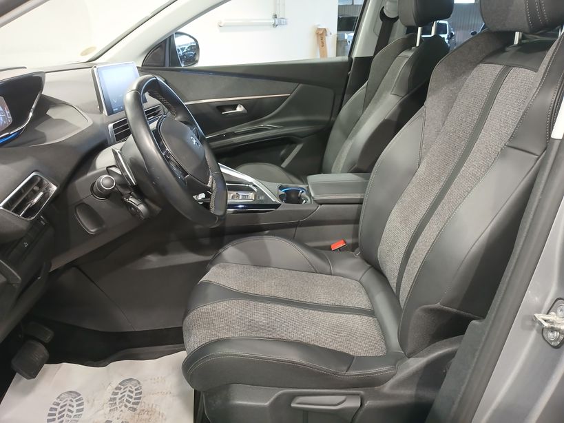 PEUGEOT 5008 BUSINESS 2020 - Photo n°12