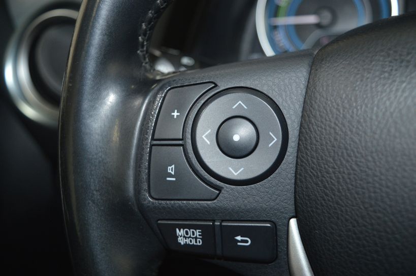 TOYOTA AURIS BUSINESS 2014 - Photo n°23