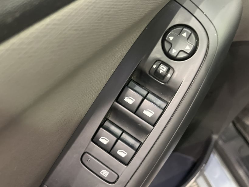 CITROEN C4 PICASSO 2017 - Photo n°29