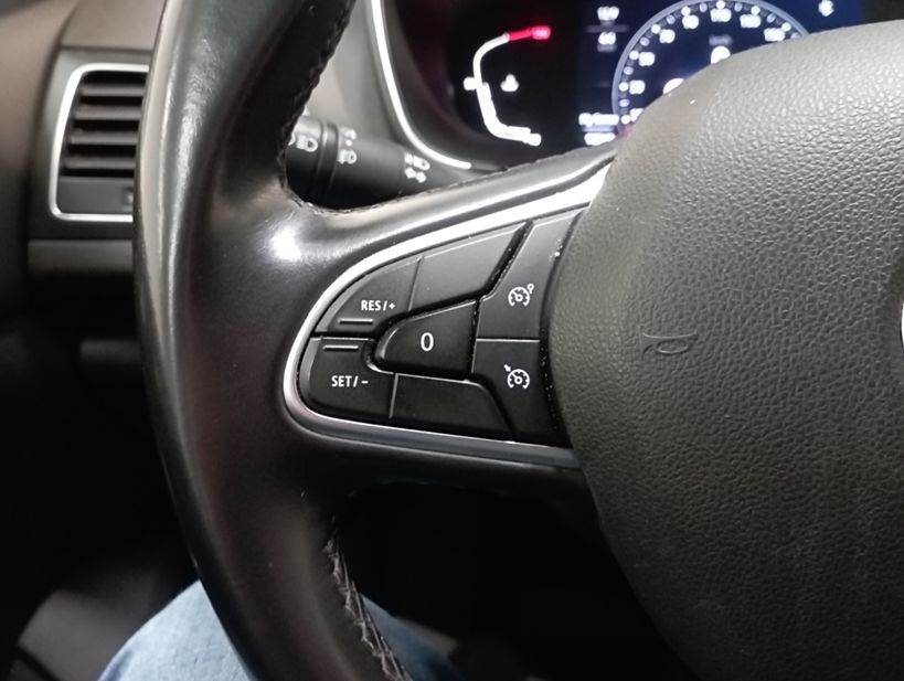 RENAULT MEGANE IV ESTATE 2021 - Photo n°27