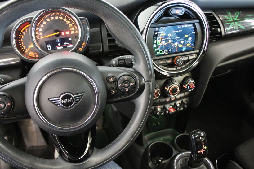 MINI HATCH 3 PORTES F56 LCI 2019 - Photo n°30