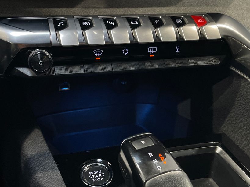 PEUGEOT 3008 2023 - Photo n°18