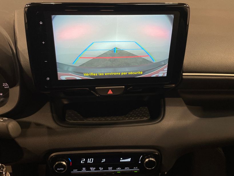 TOYOTA YARIS HYBRIDE 2025 - Photo n°12