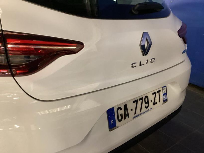 RENAULT CLIO V 2021 - Photo n°9