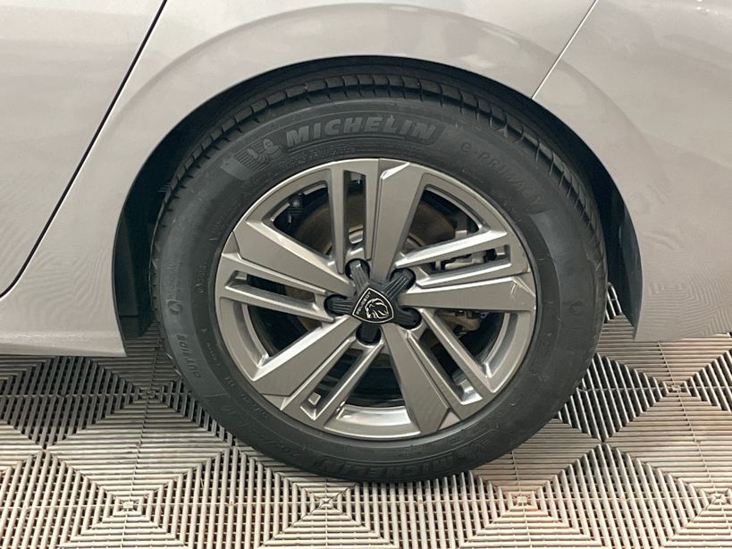 PEUGEOT 308 2022 - Photo n°22