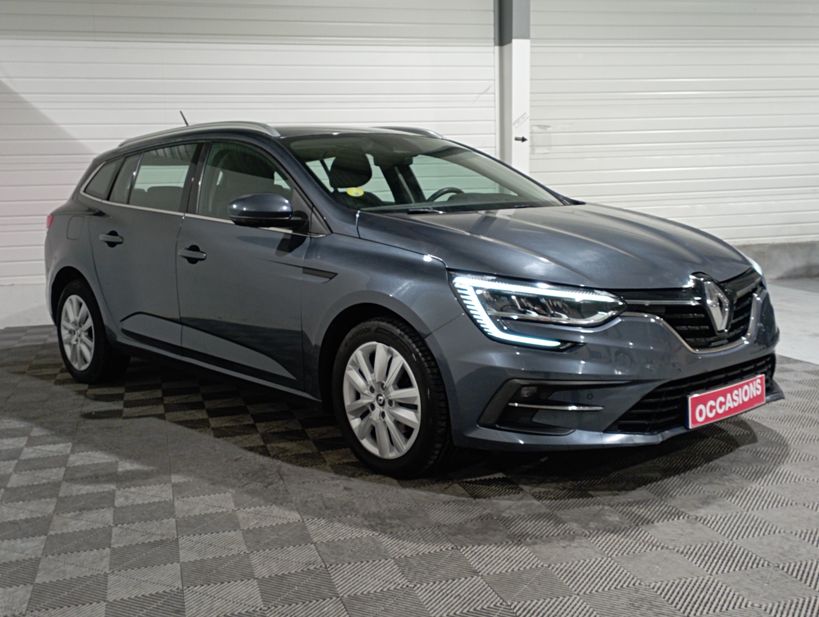 RENAULT MEGANE IV ESTATE 2022 - Photo n°3