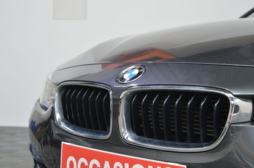 BMW SERIE 3 F30 LCI2 2017 - Photo n°43