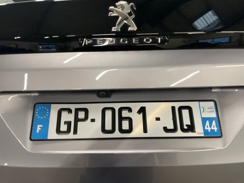 PEUGEOT 3008 2023 - Photo n°2
