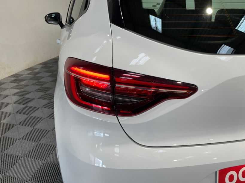 RENAULT CLIO V 2020 - Photo n°8