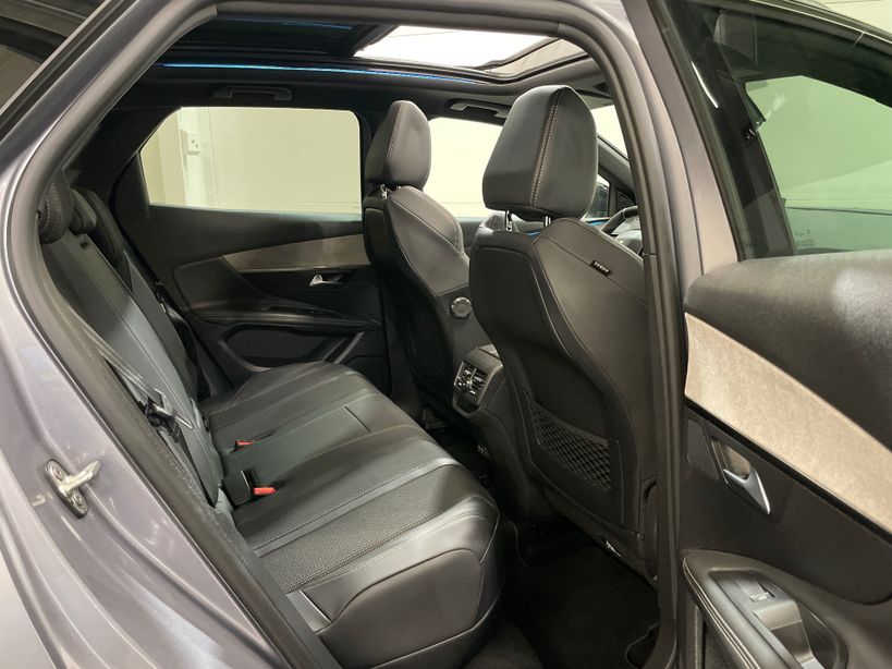PEUGEOT 3008 2023 - Photo n°8