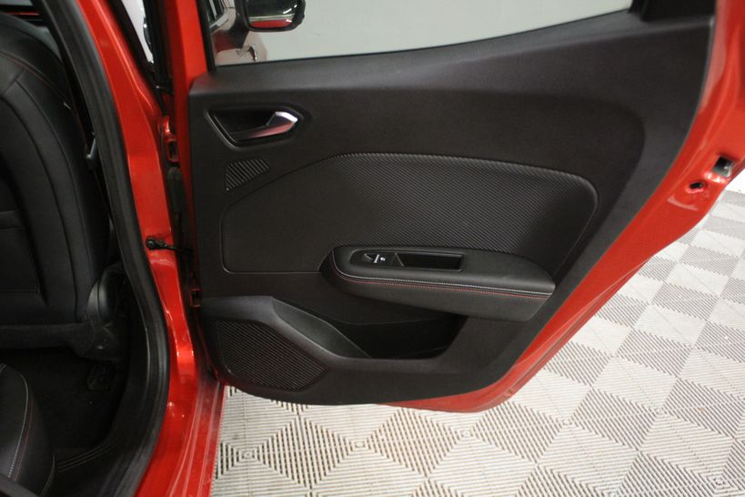 RENAULT CLIO V 2020 - Photo n°40