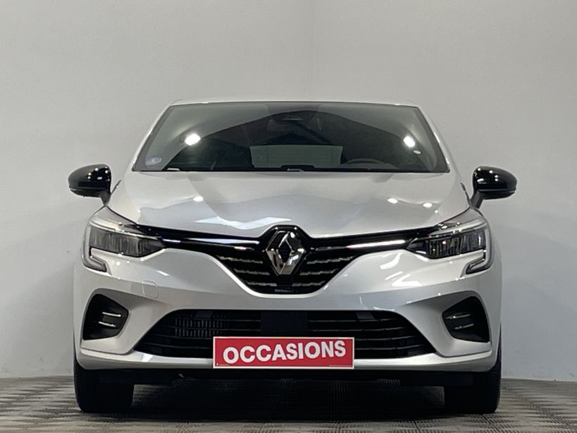 RENAULT CLIO V 2023 - Photo n°5
