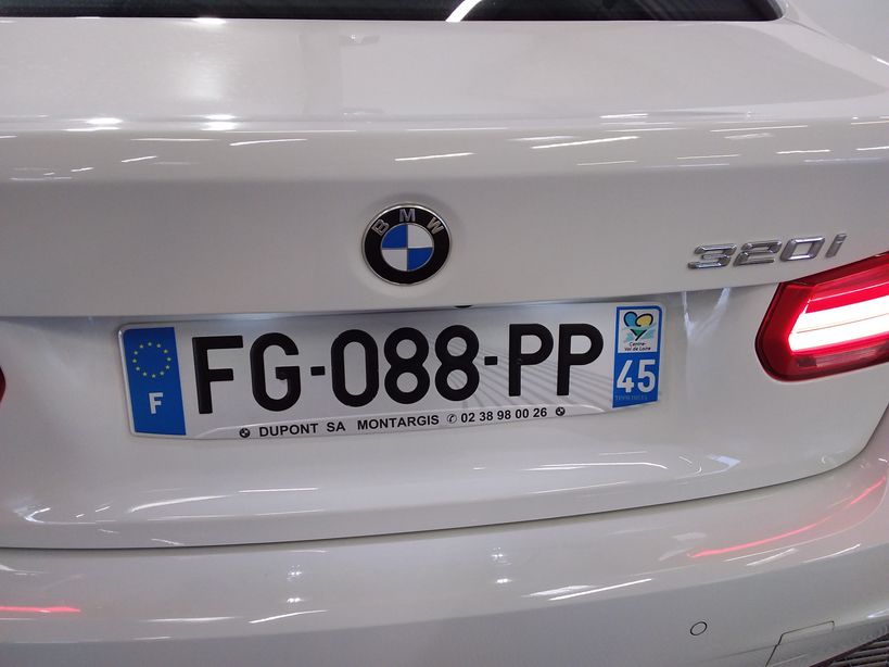 BMW SERIE 3 F30 LCI2 2019 - Photo n°2