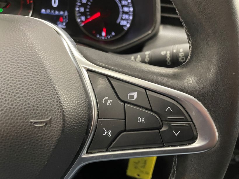 RENAULT CLIO V 2021 - Photo n°17