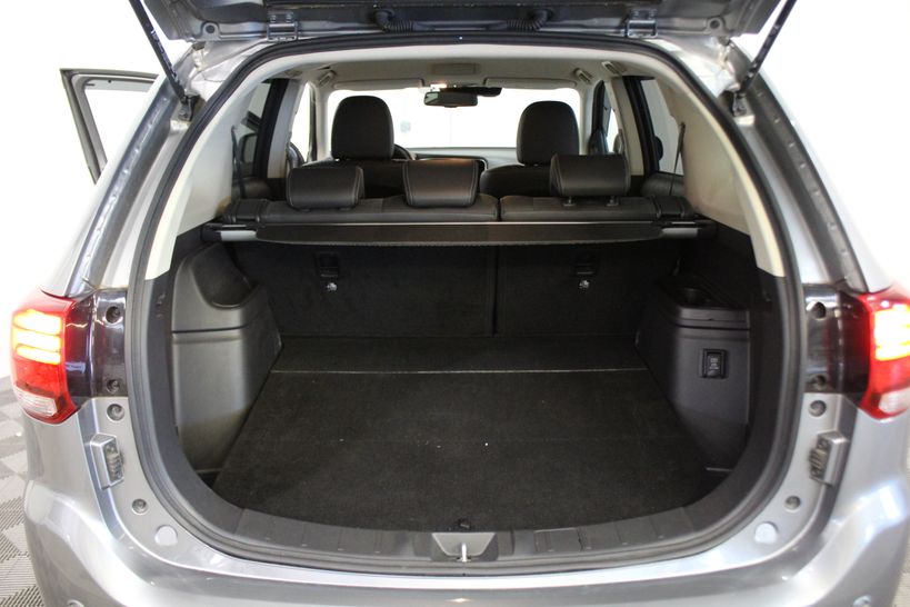 MITSUBISHI OUTLANDER PHEV 2019 - Photo n°13