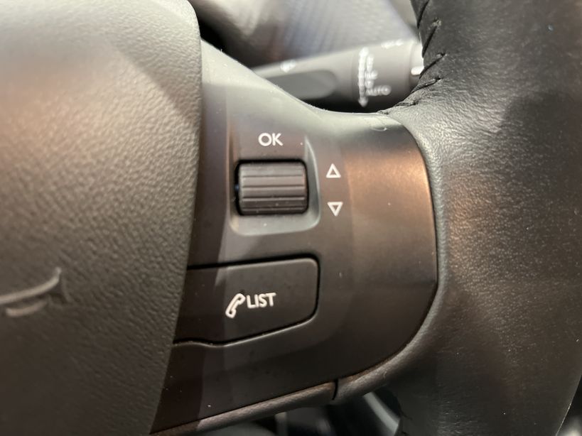 PEUGEOT 2008 2018 - Photo n°24
