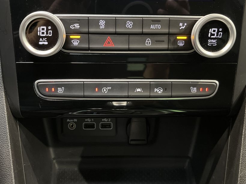 RENAULT MEGANE IV ESTATE 2021 - Photo n°17