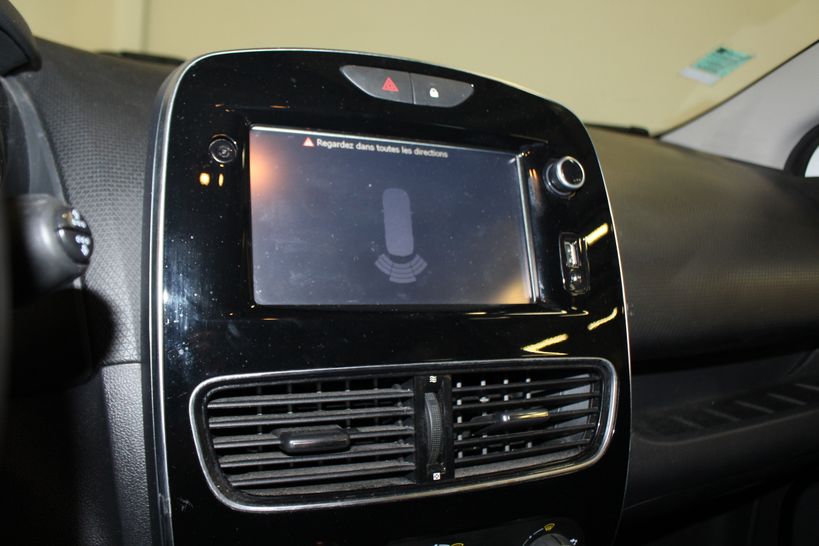 RENAULT CLIO IV BUSINESS 2018 - Photo n°30