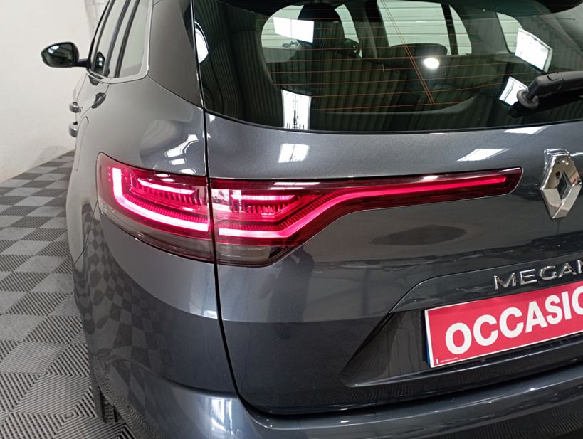 RENAULT MEGANE IV ESTATE 2021 - Photo n°8