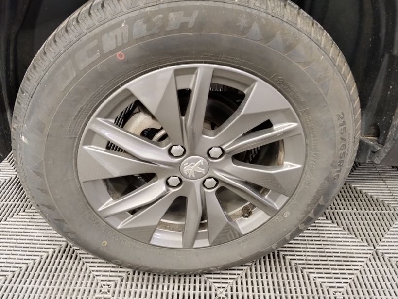 PEUGEOT 2008 2023 - Photo n°3
