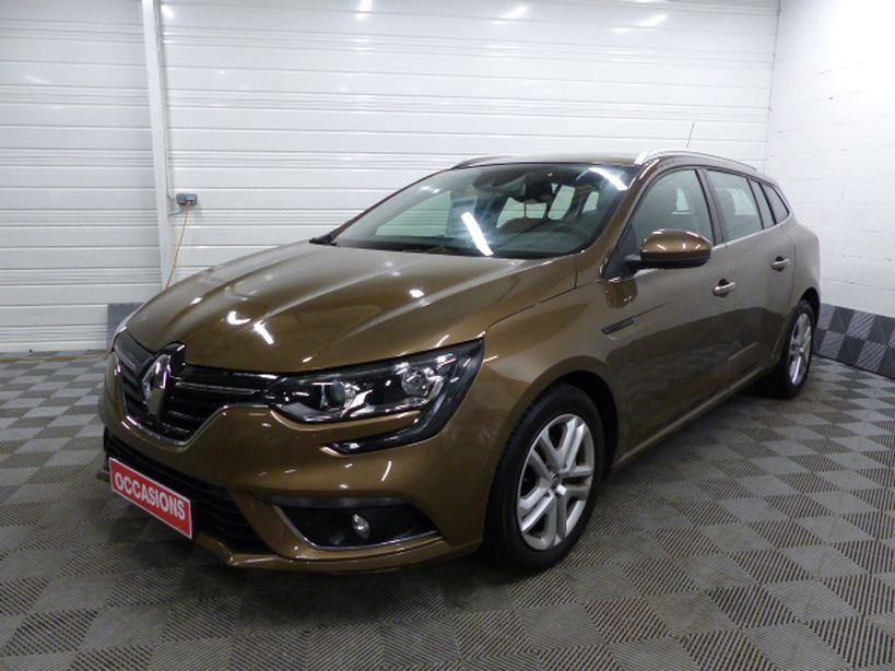 RENAULT MEGANE IV ESTATE 2018 - Photo n°1