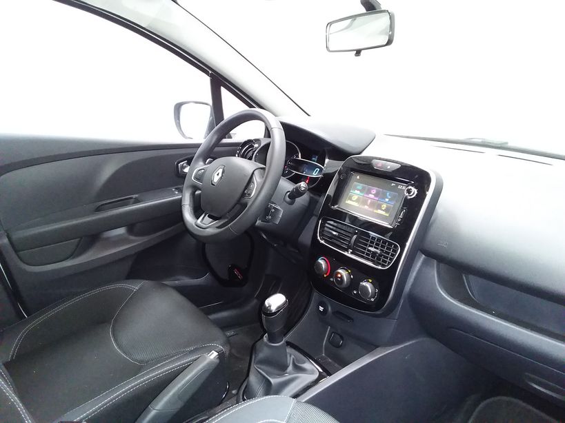 RENAULT CLIO IV 2017 - Photo n°5