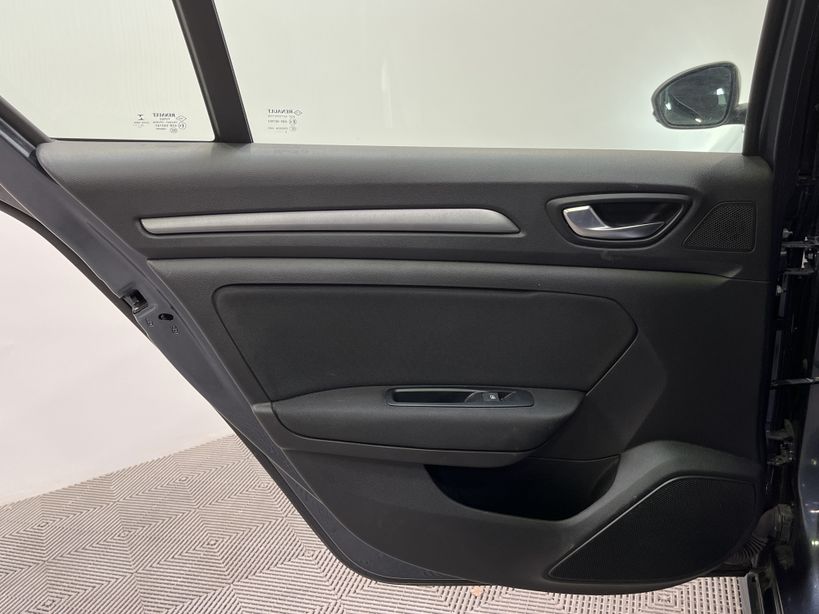 RENAULT MEGANE IV ESTATE 2020 - Photo n°36