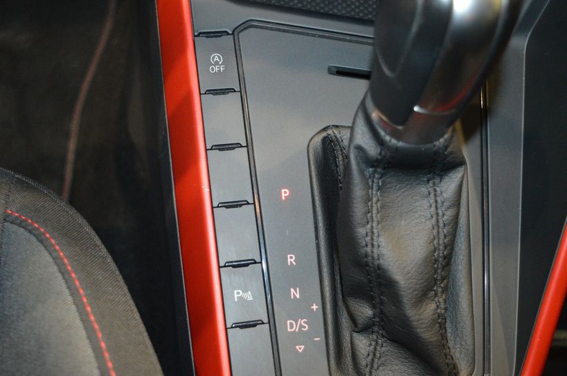 VOLKSWAGEN POLO 2019 - Photo n°43