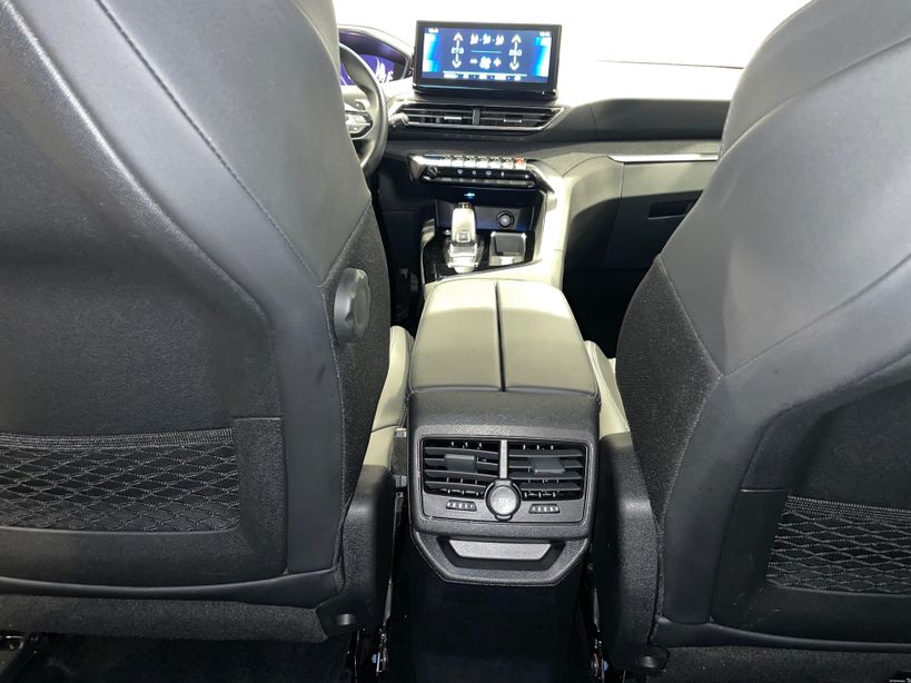 PEUGEOT 3008 2023 - Photo n°42