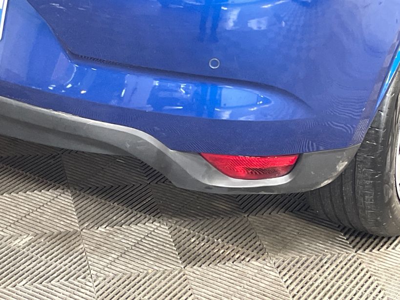 RENAULT MEGANE IV BERLINE 2022 - Photo n°5