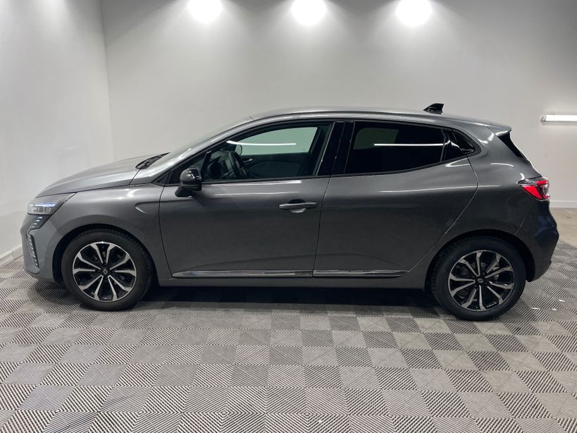 RENAULT CLIO V 2025 - Photo n°9