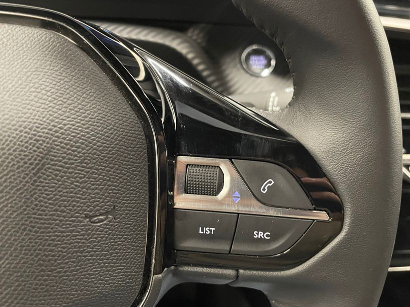PEUGEOT 2008 2023 - Photo n°17