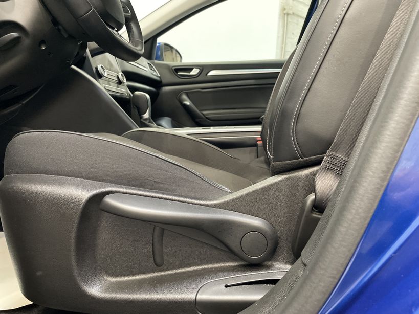 RENAULT MEGANE IV ESTATE 2022 - Photo n°37
