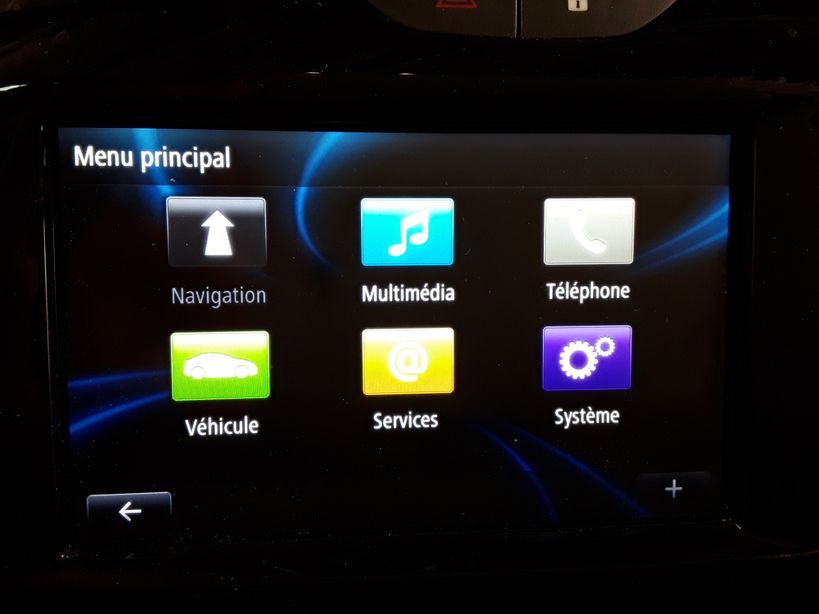 RENAULT CLIO IV 2019 - Photo n°8