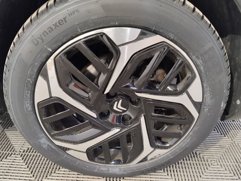 CITROEN C4 X 2023 - Photo n°5