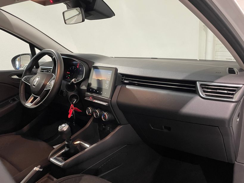 RENAULT CLIO V 2020 - Photo n°9