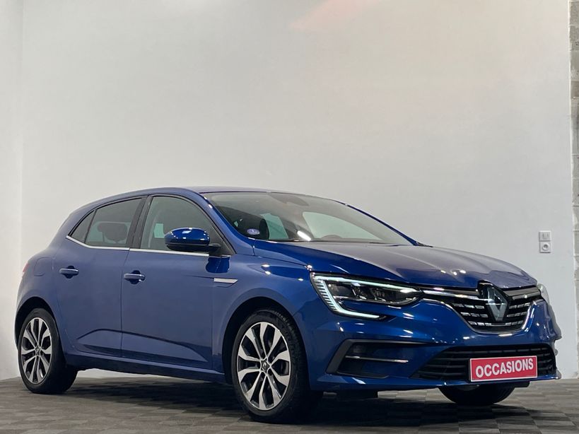 RENAULT MEGANE IV BERLINE 2022 - Photo n°2