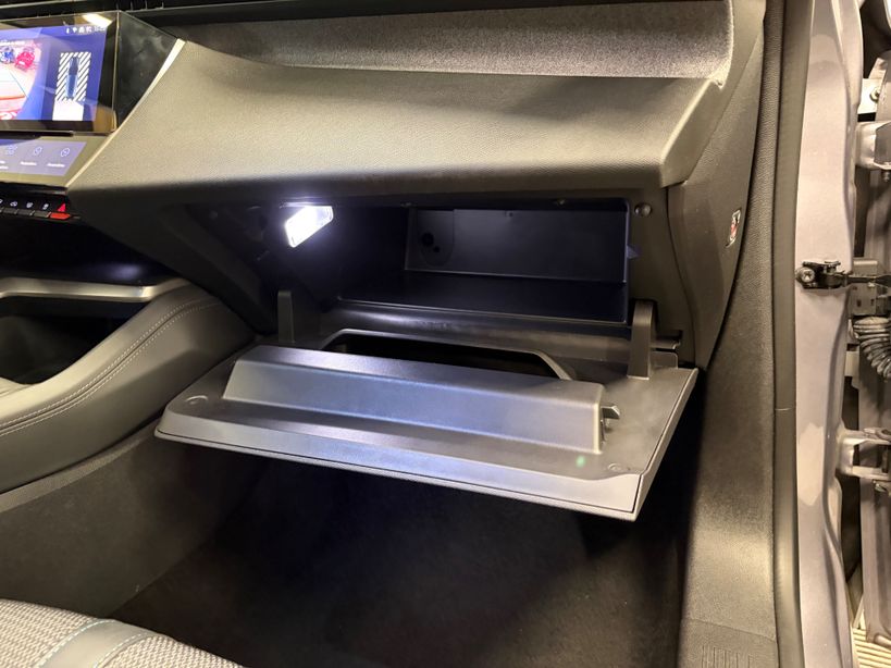 PEUGEOT 308 2023 - Photo n°27