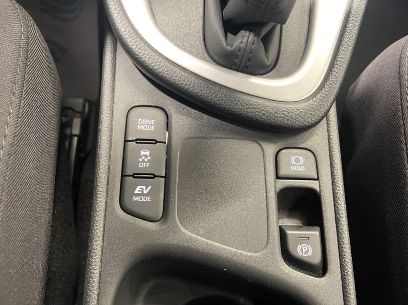 TOYOTA YARIS HYBRIDE 2025 - Photo n°27