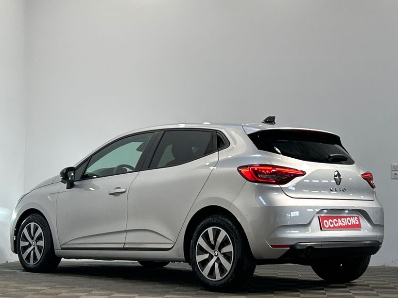 RENAULT CLIO V 2023 - Photo n°4